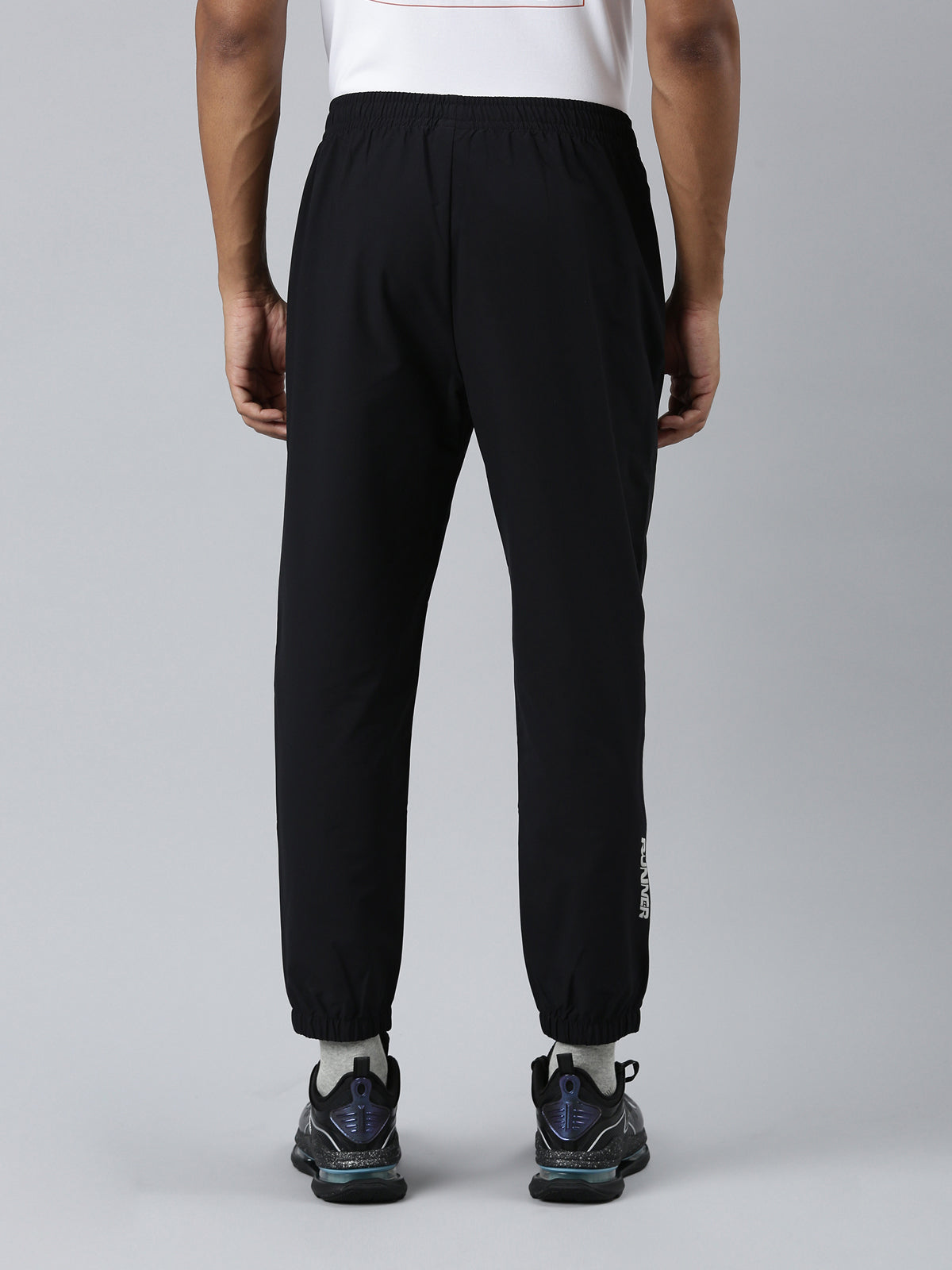 XTEP Woven 7/8 Running Trackpants for Men- Woven- 100% Polyester- Regular Fit and Mid Rise- Running Trackpants- 7/8 Style- Machine Wash- Superior Comfort