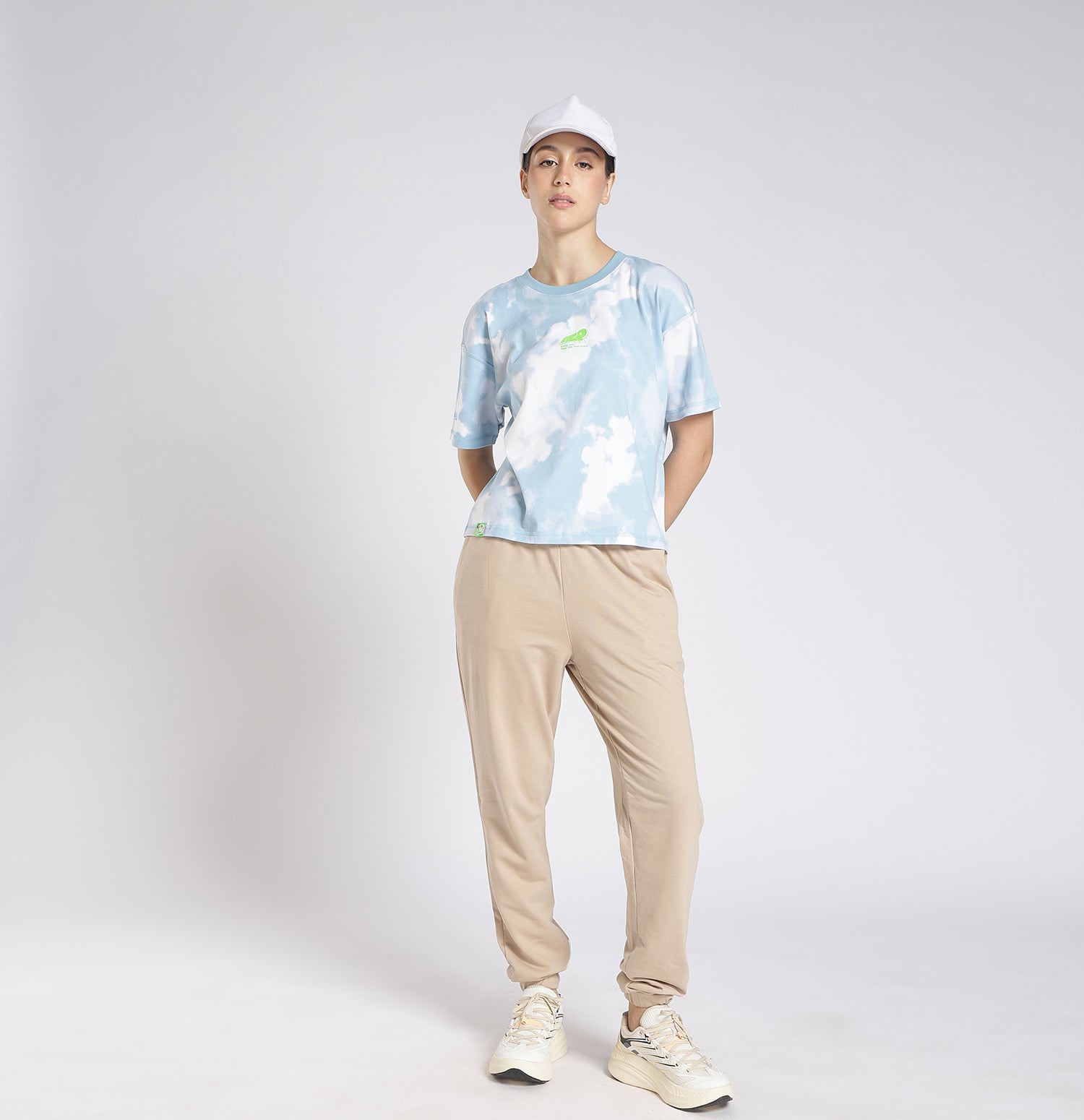 Xtep Women Floral Print T-Shirt