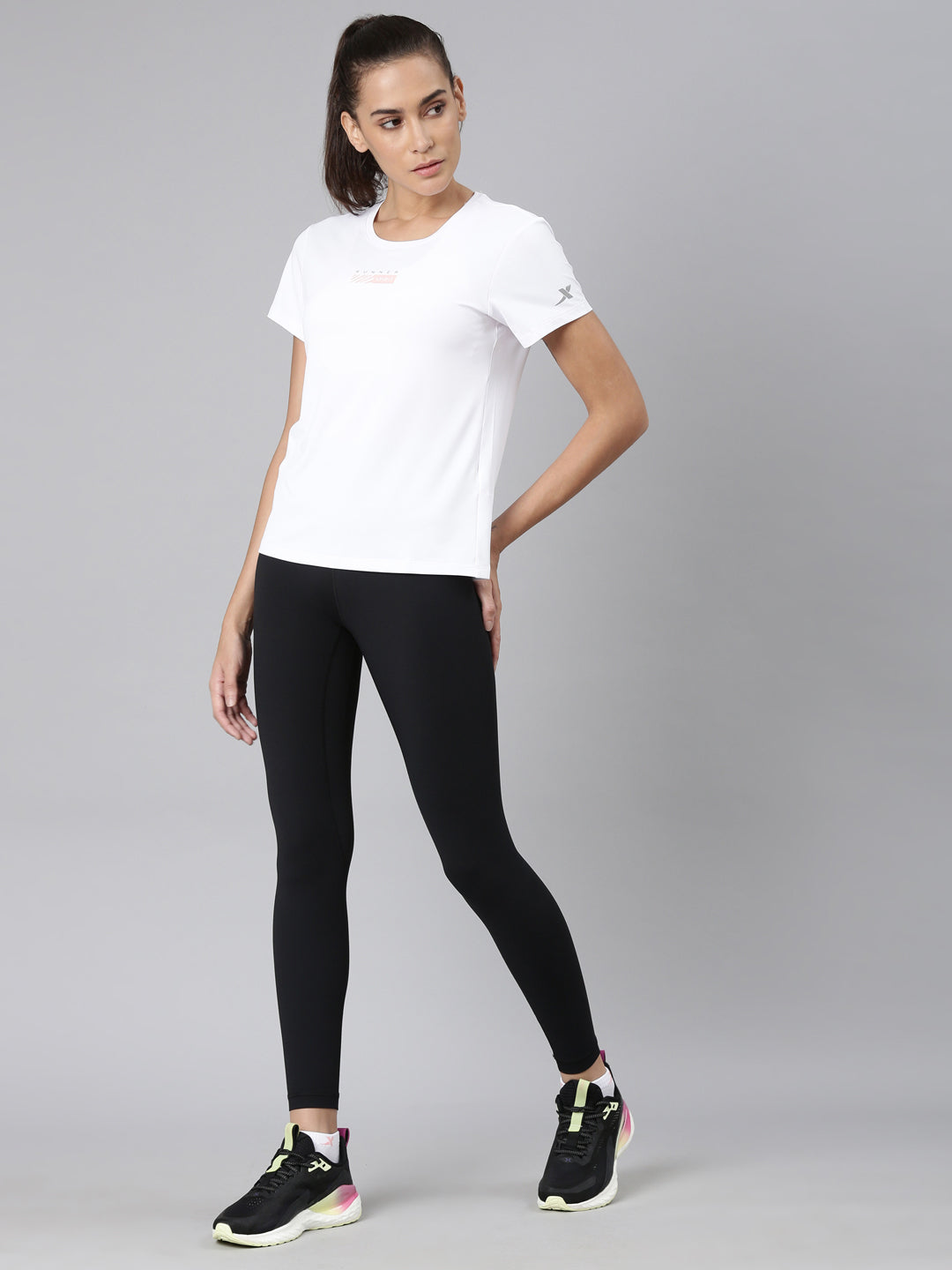 Xtep-Comfort Women Short-sleeve T-shirt