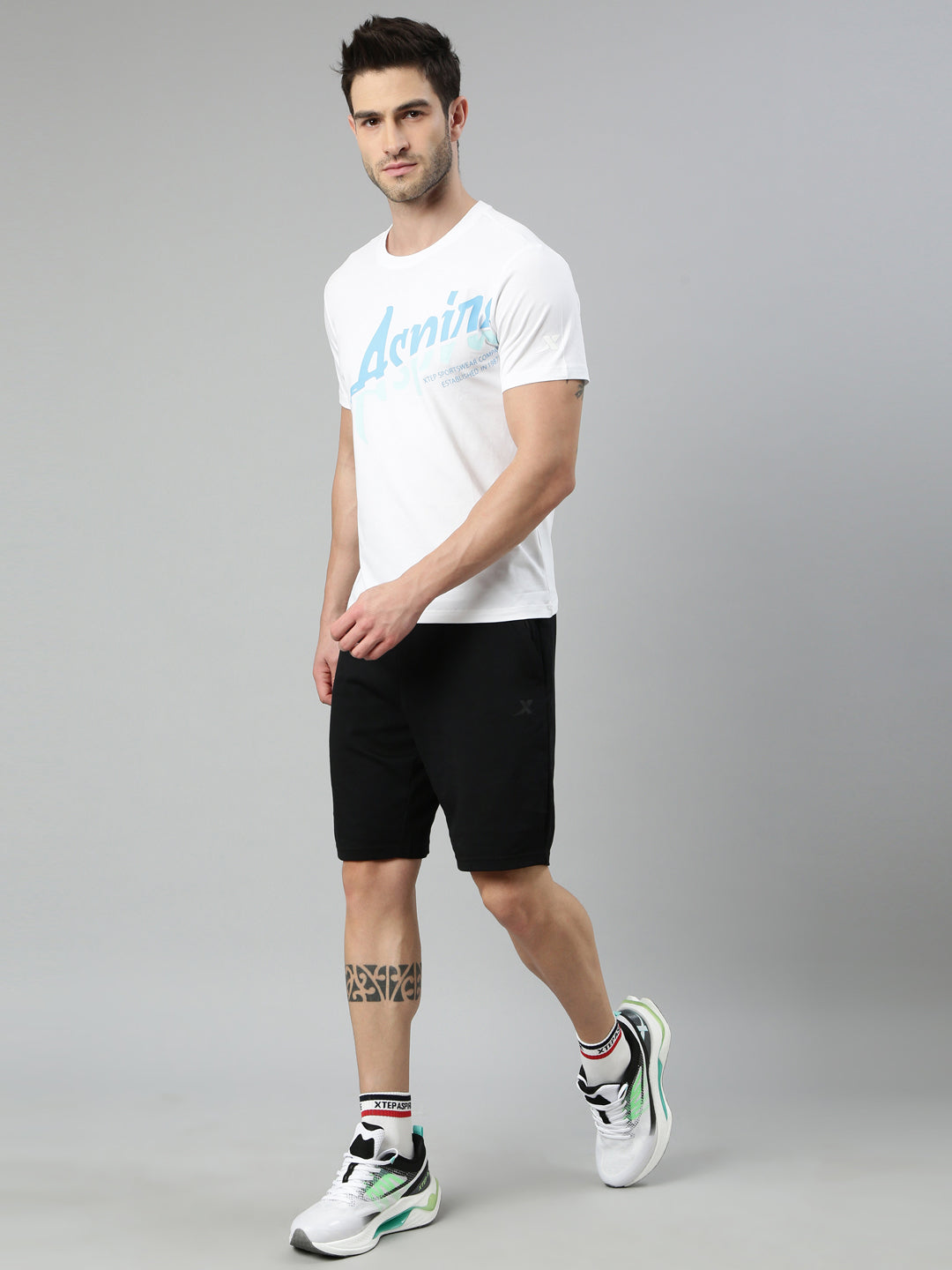 Xtep Men Casual T-Shirt