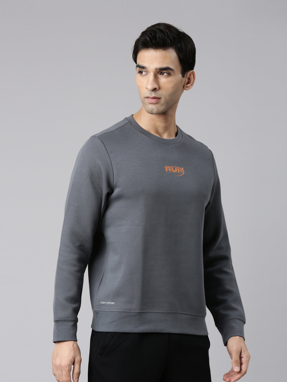 XTEP Crew Neck Cotton Poly Running Sweatshirt for Men- Loose Fit Comfort - Three-Dimensional Structure- 56% Cotton 44% Polyester- Sweatshirt- Crew Neck