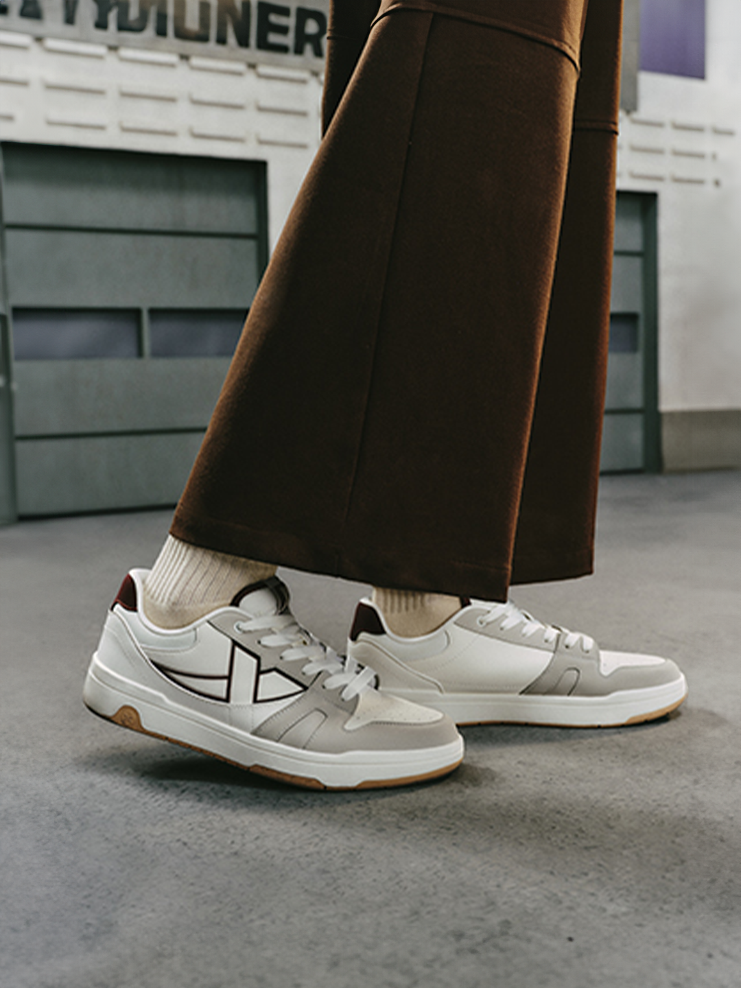 Xtep Men Skateboarding Shoes