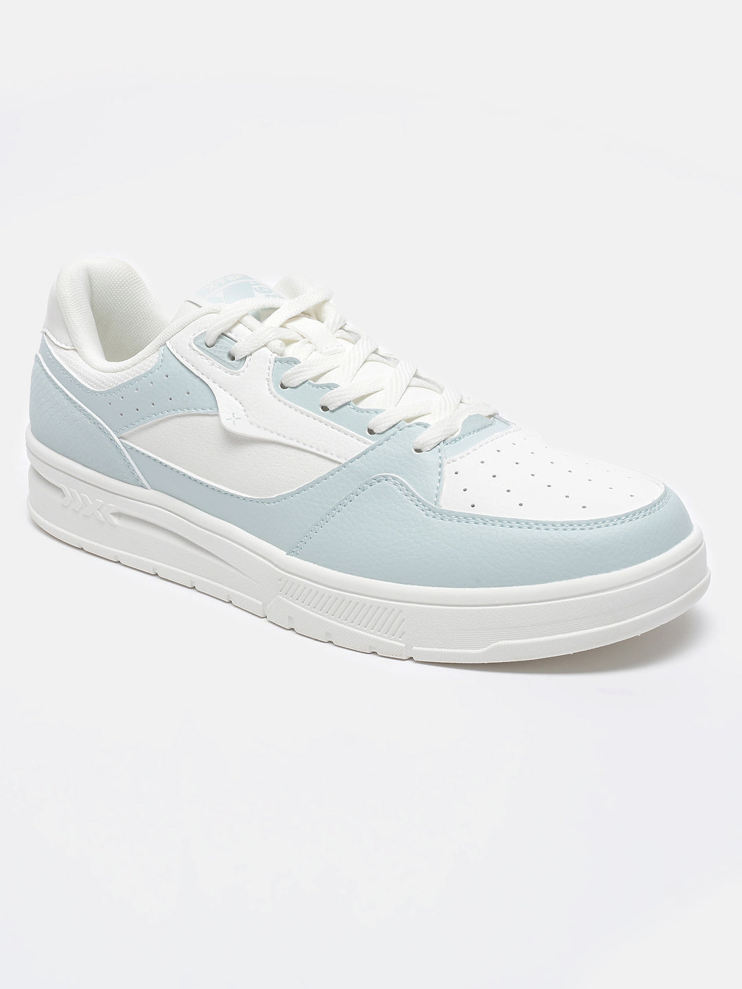 Xtep Colourblocked Sneakers