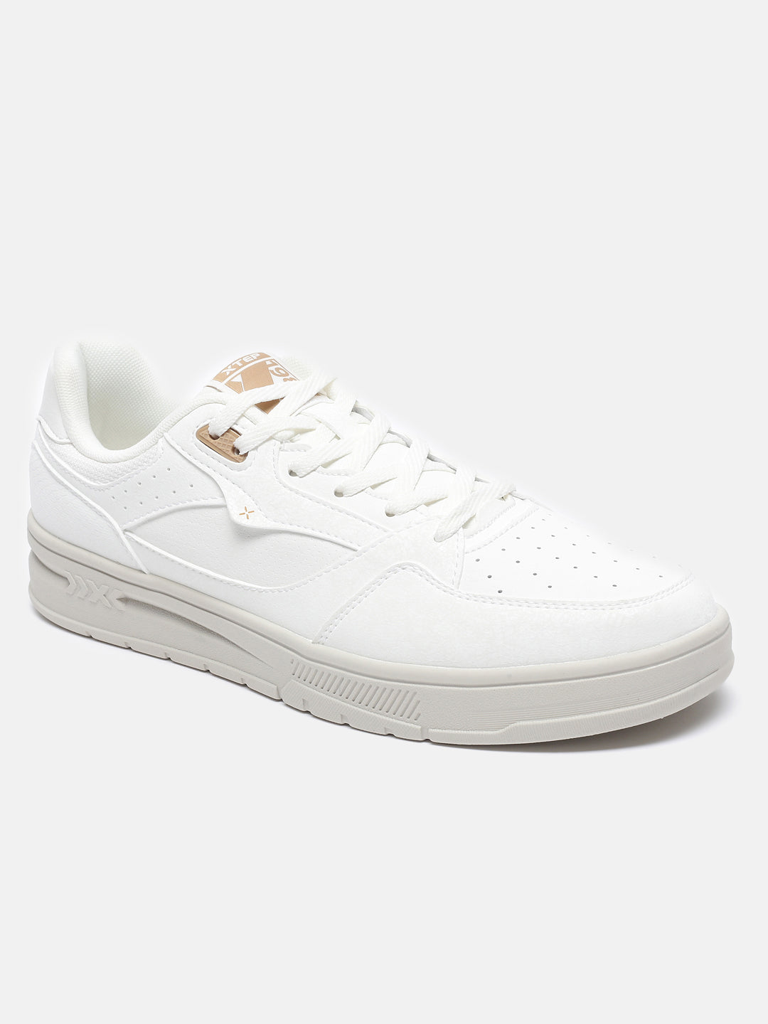 Xtep Colourblocked Sneakers