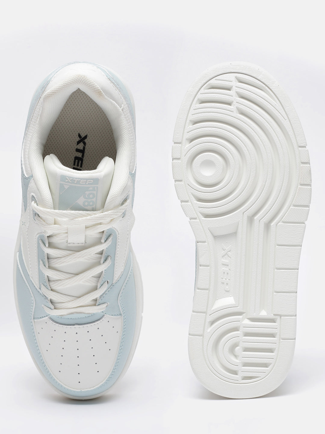 Xtep Colourblocked Sneakers