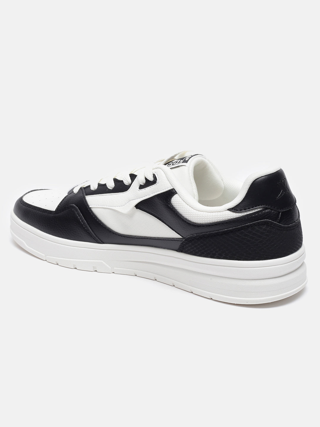 Xtep Colourblocked Skateboarding Shoes