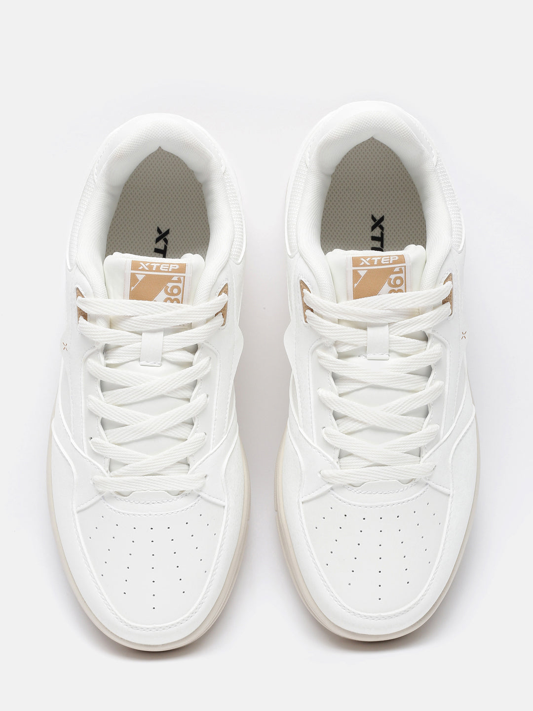 Xtep Colourblocked Skateboarding Shoes