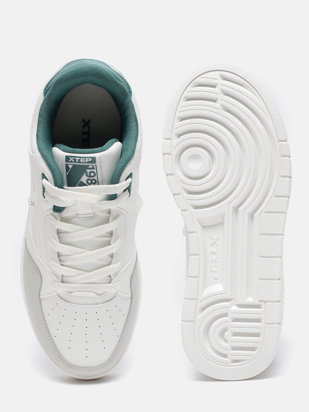 Xtep Colourblocked Skateboarding Shoes