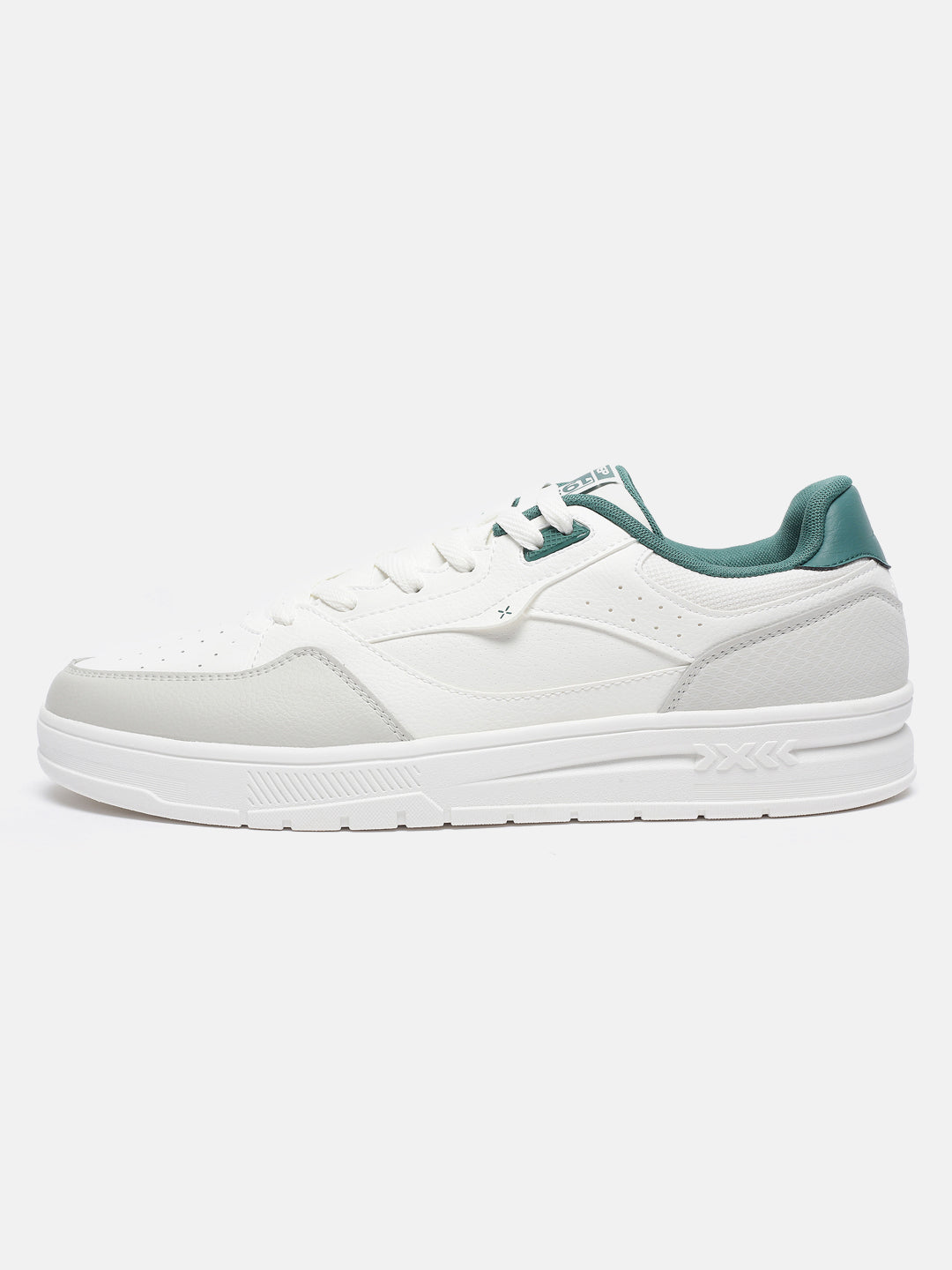 Xtep Colourblocked Skateboarding Shoes
