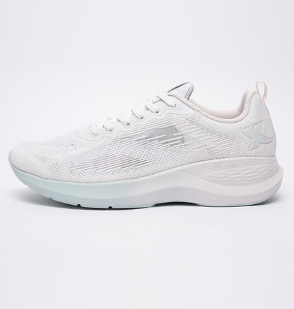 Xtep Women White Textile Running Shoes