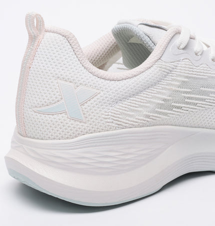 Xtep Women White Textile Running Shoes