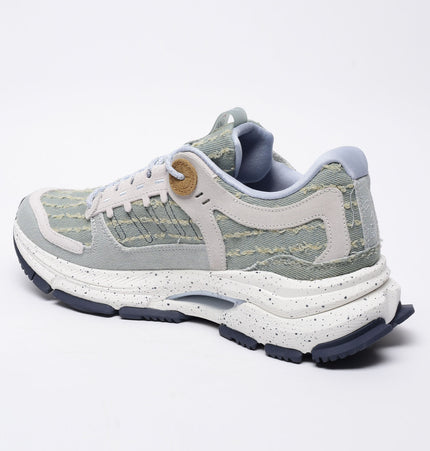 Xtep Men Grey Woven Design Sneakers