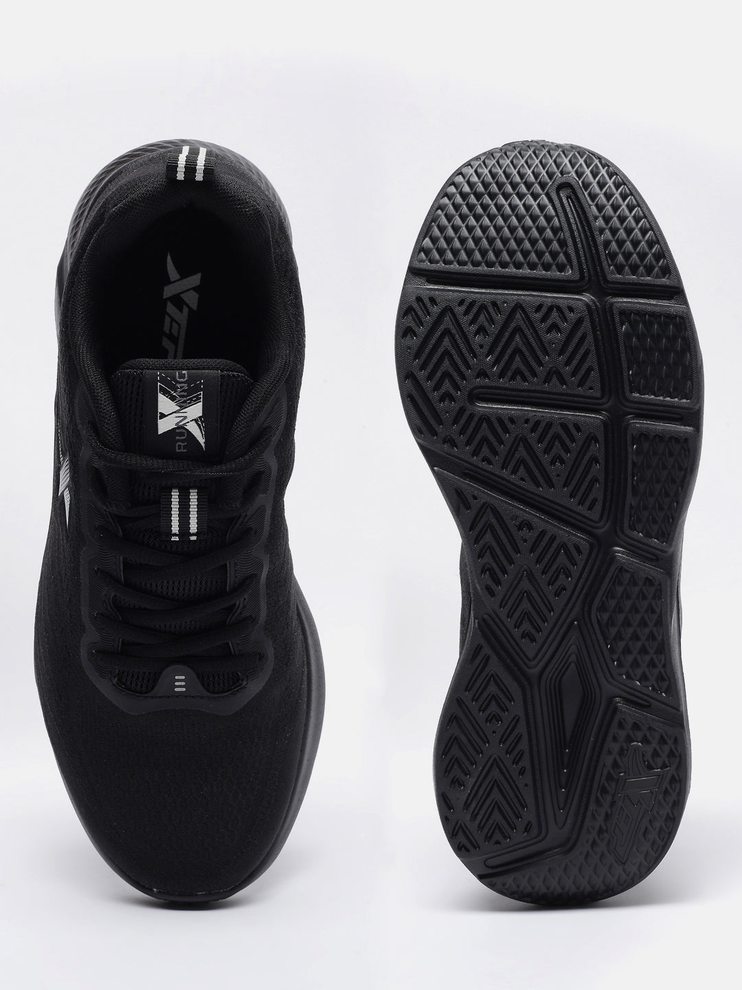 Xtep Men Comfy Cubes Running Shoes