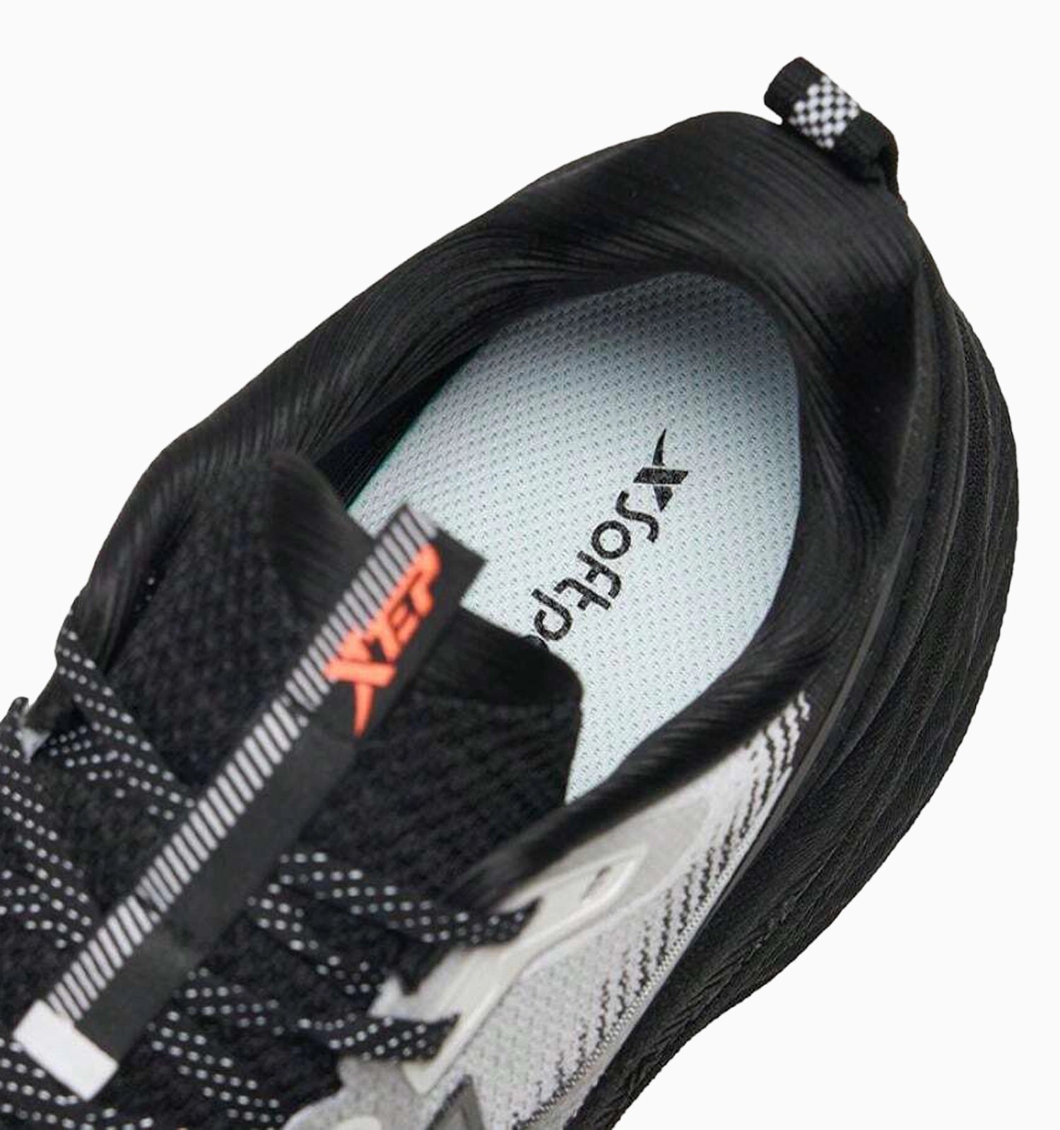 Shadow 3.0 Performance Shoe - Classic white & Black