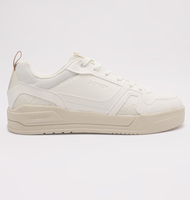 Xtep Mens Classic Skateboarding Shoe Canvas White