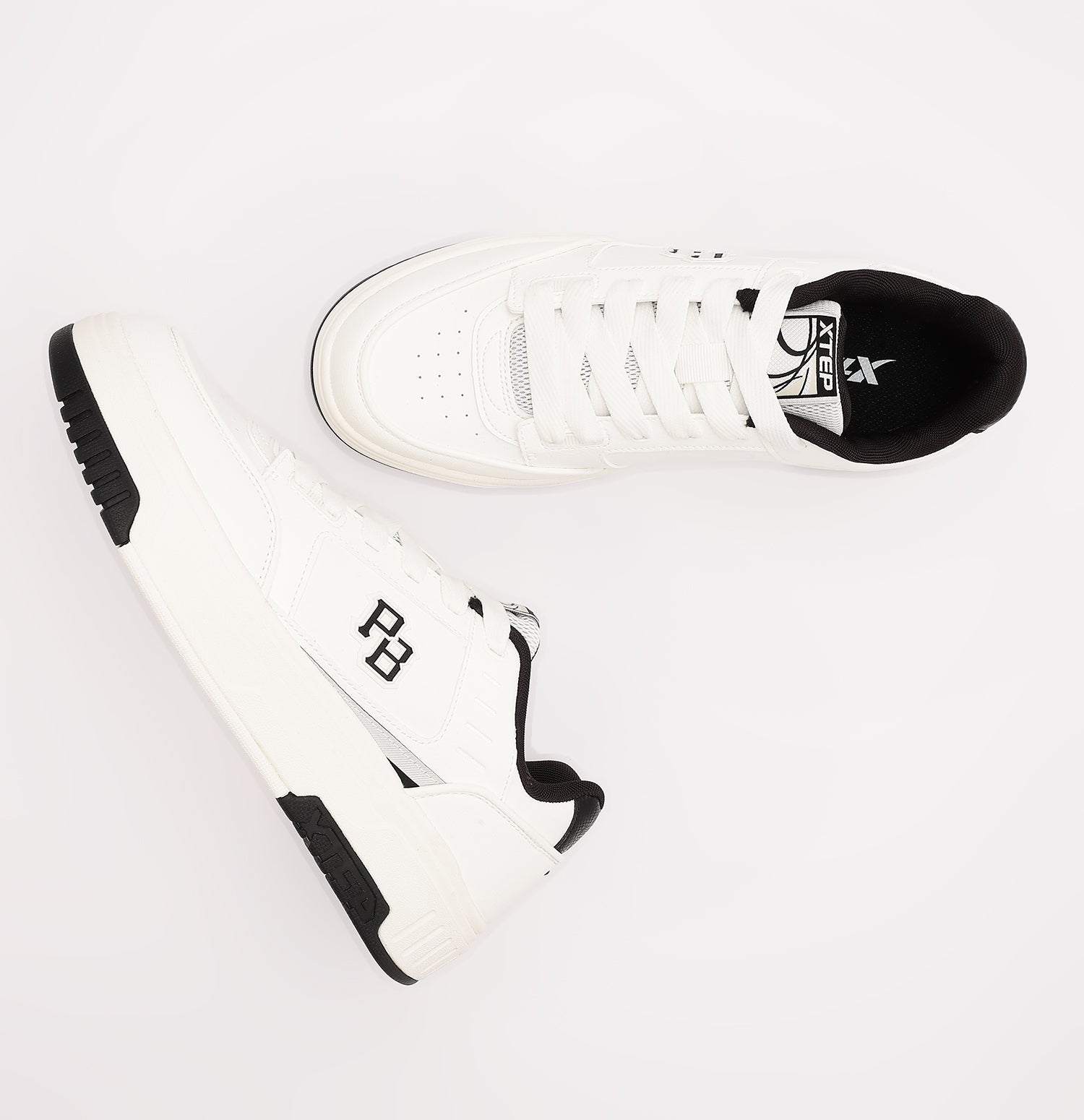 Classic Canvas Sneaker - Canvas White