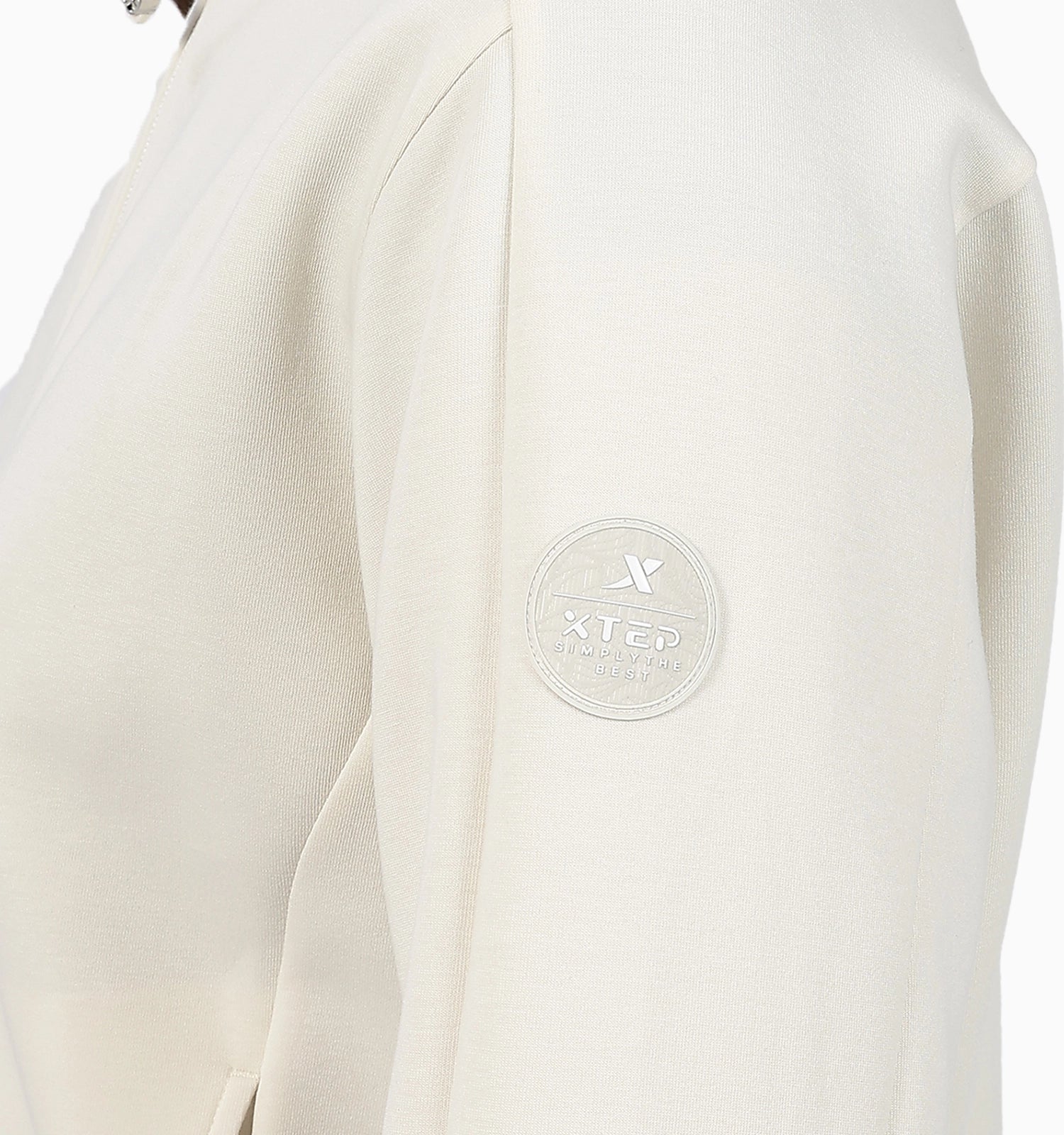 3D Fit Knitted Jacket - Cotton White
