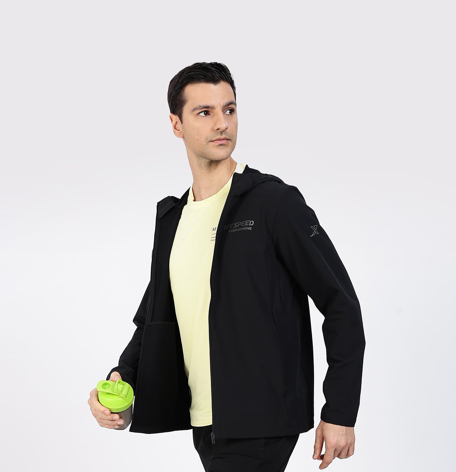 Lightweight Water-Repellent Windbreaker - Black