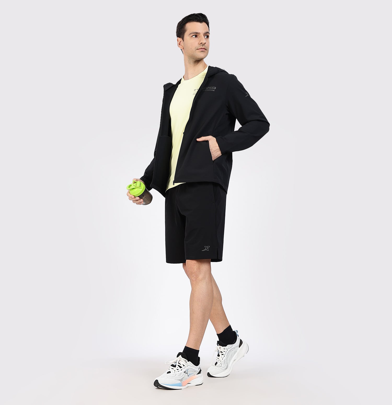 Lightweight Water-Repellent Windbreaker - Black