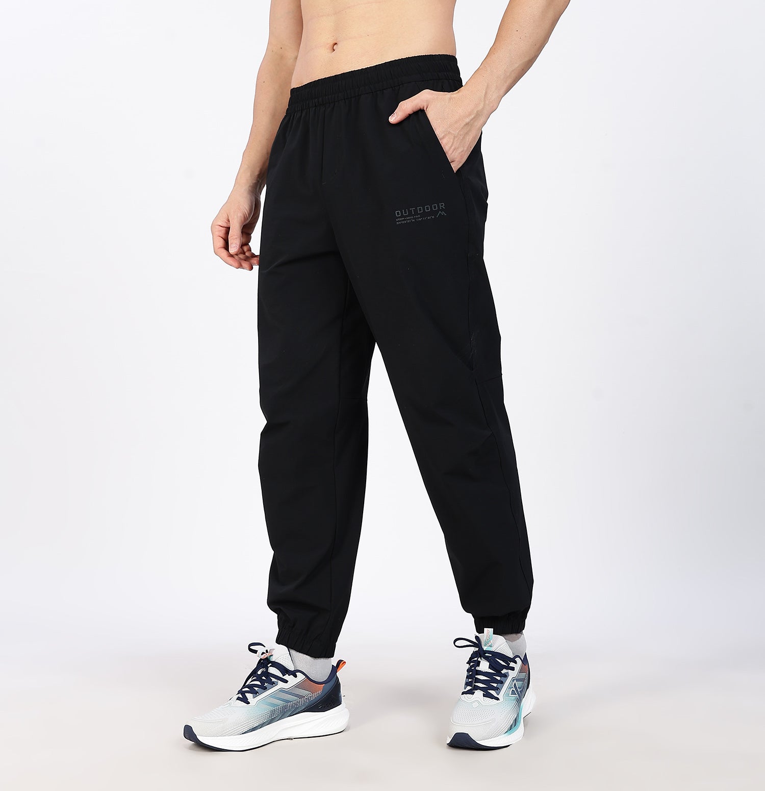 Quick-Dry Loose Fit Training Trackpants - Black