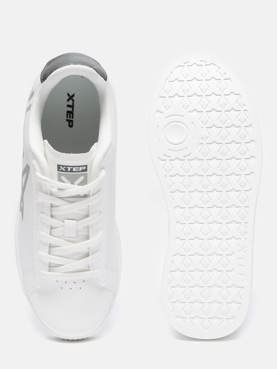 Xtep Colourblocked Sneakers