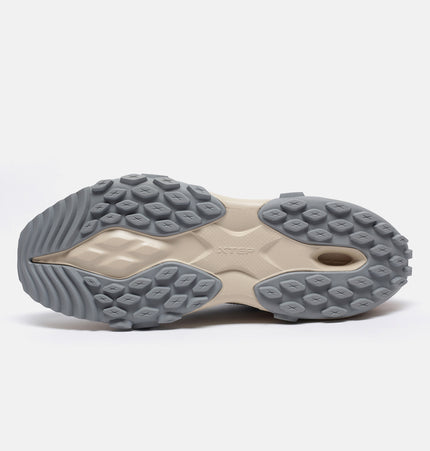 Xtep Men 70’s Retro Casual Shoes