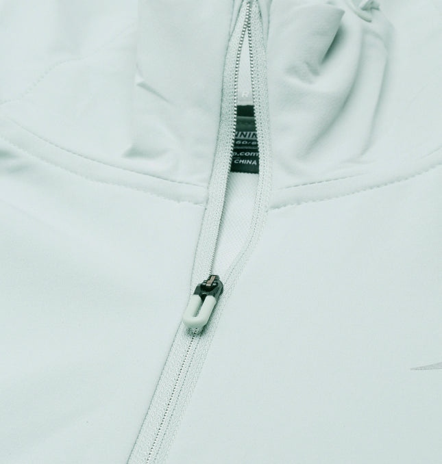 Xtep-Comfort Women Single-layer Windbreaker