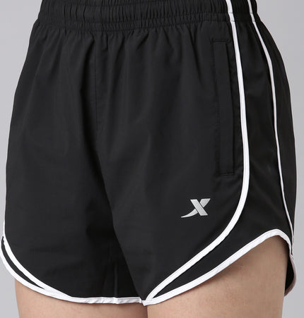 Xtep-Dry Women Woven Shorts - Pearl White / Black / XS