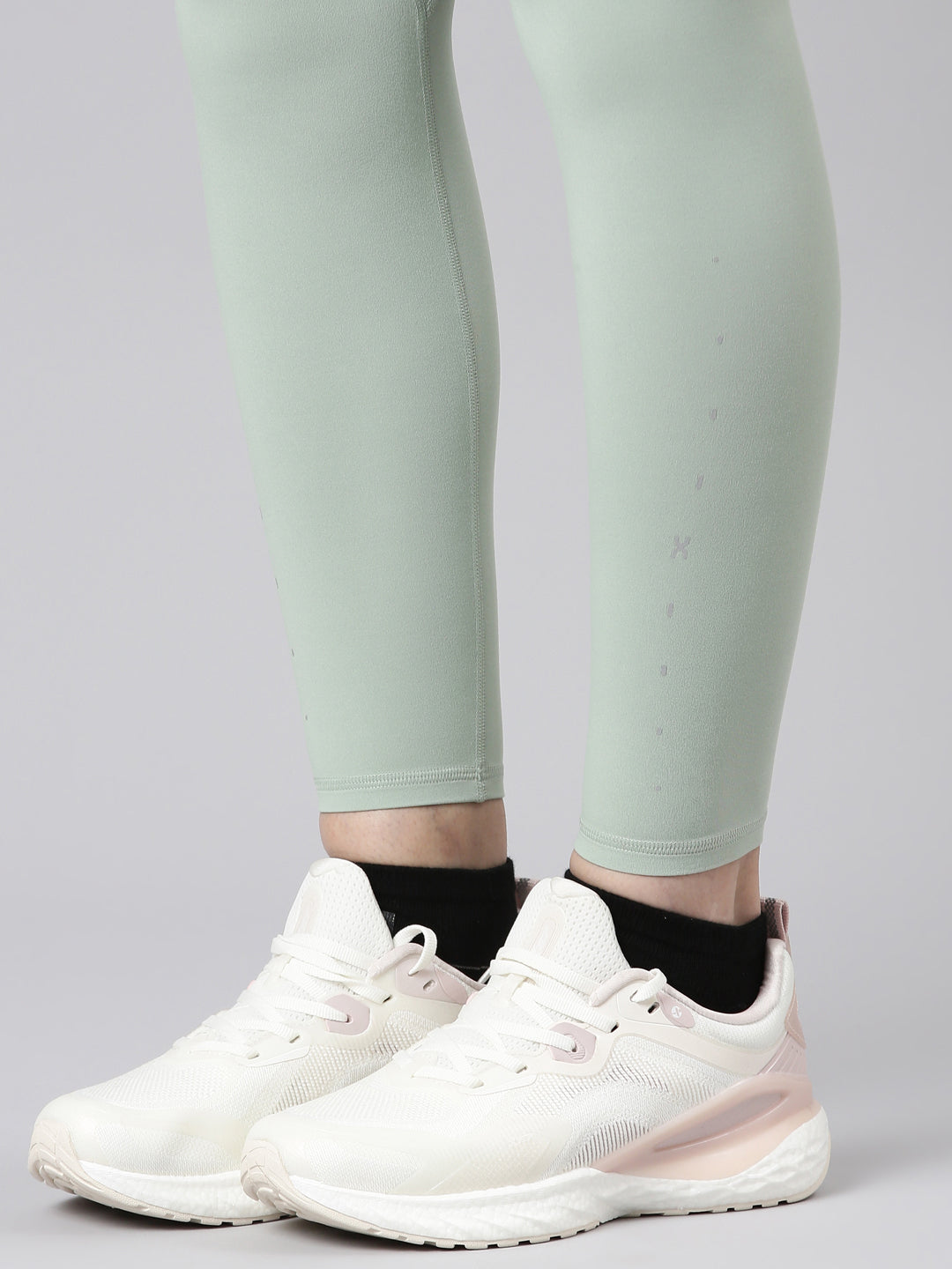 Xtep-Comfort Women Athletic Leggings