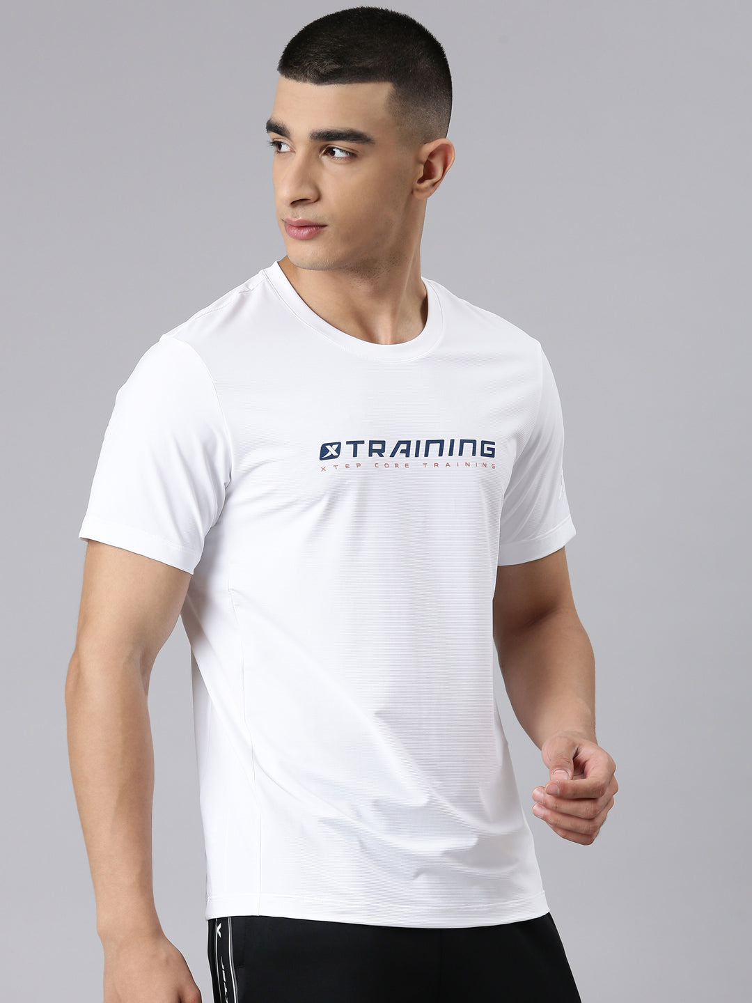 Xtep-Comfort Men Short-sleeve T-shirt