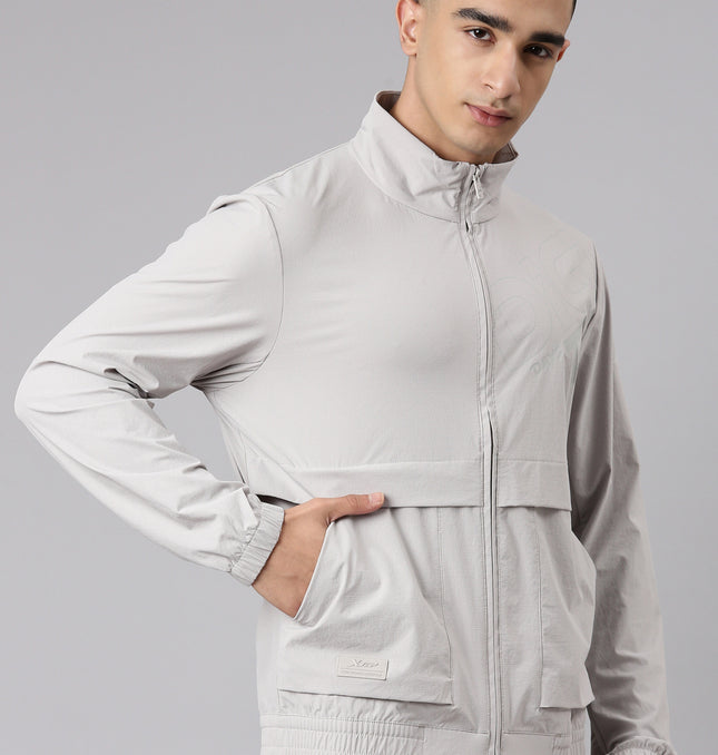 Xtep Men Lifestyle Single-layer Windbreaker