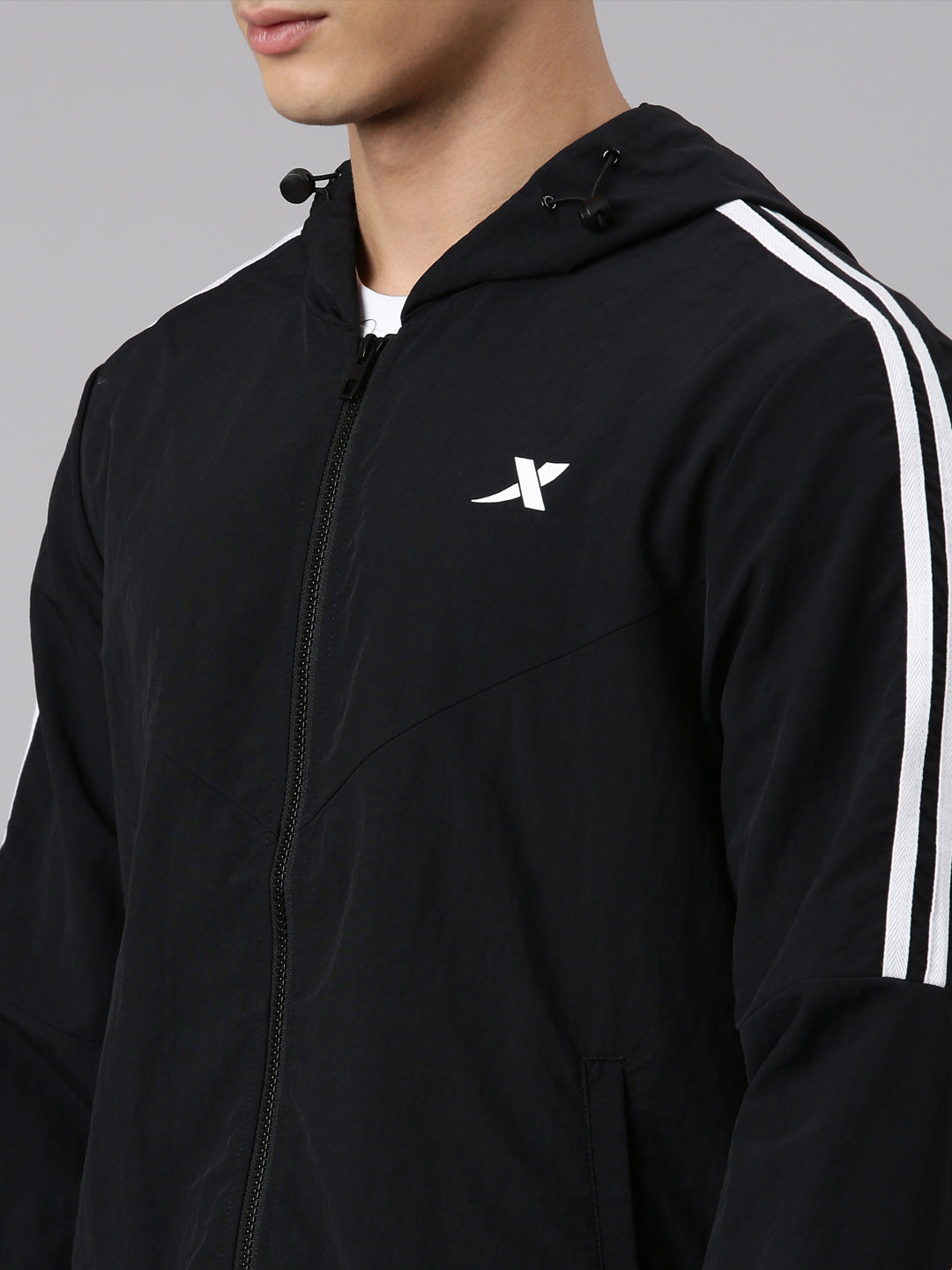 Xtep Men Single-layer Windbreaker