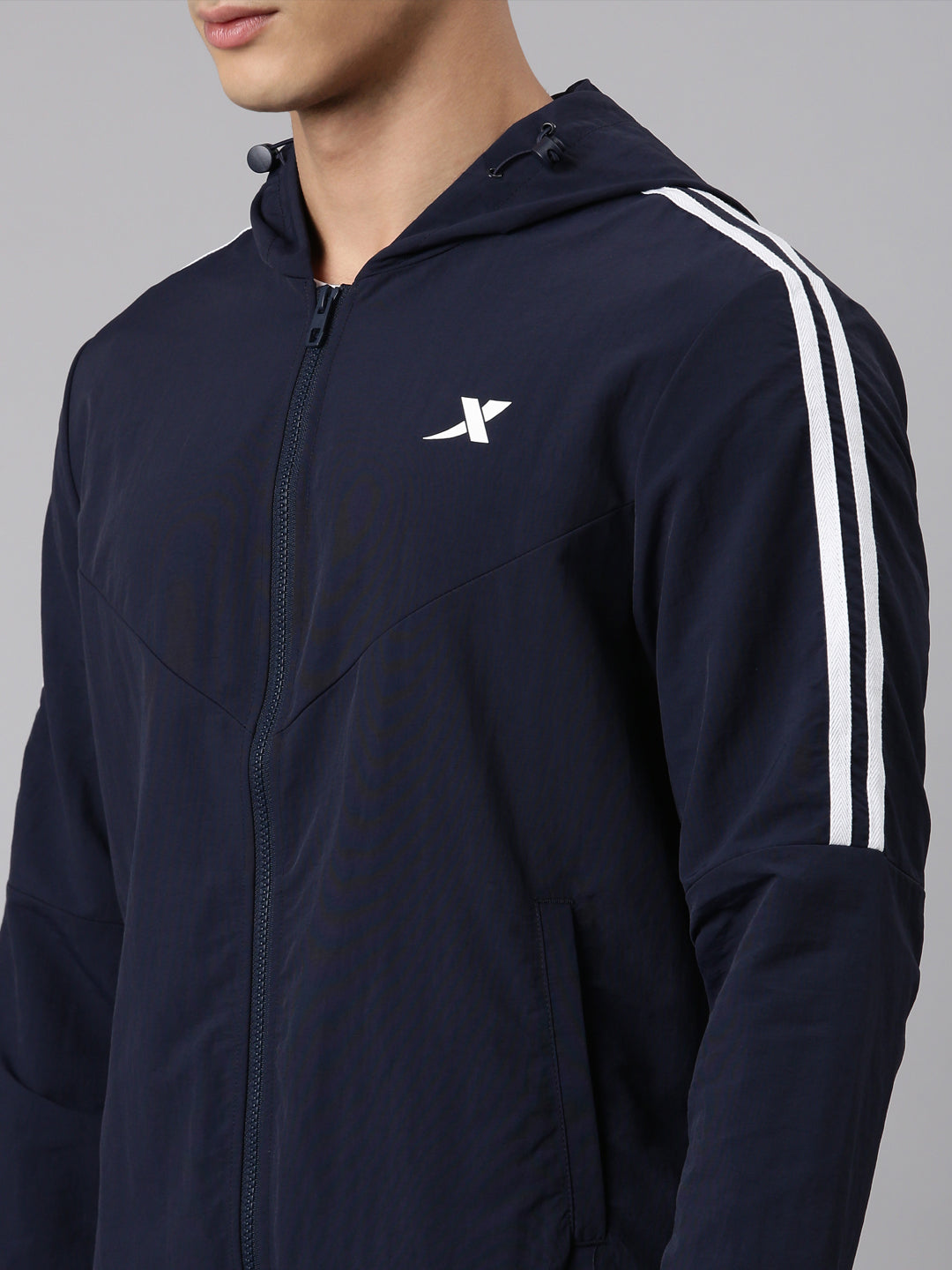 Xtep Men Single-layer Windbreaker