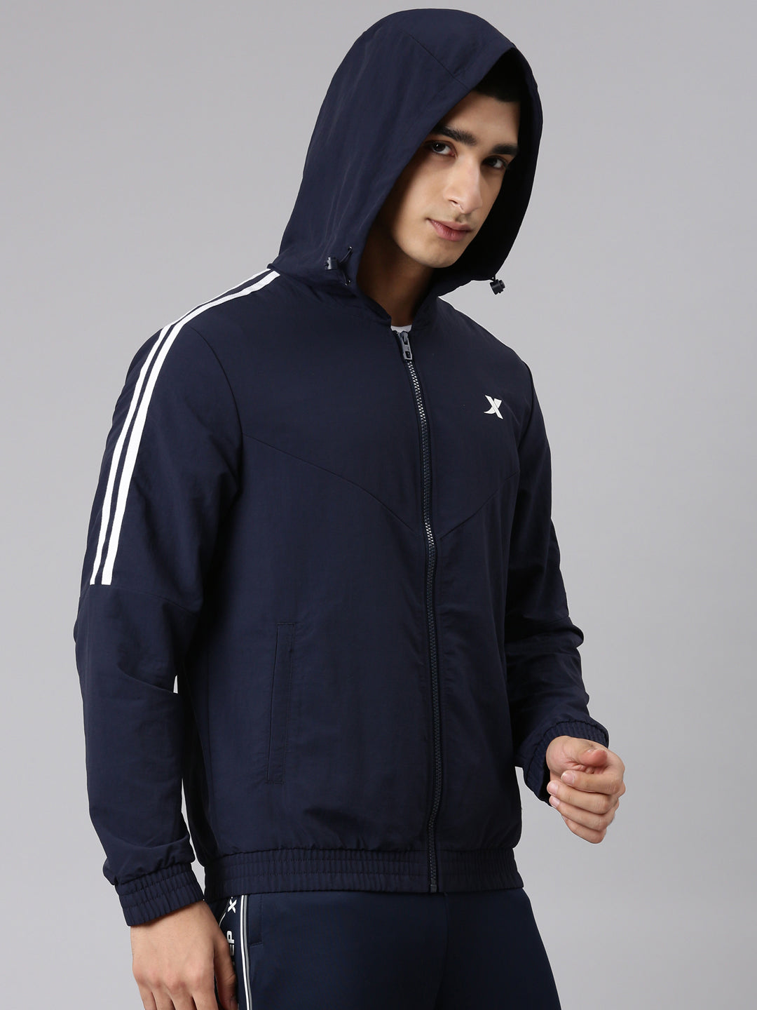 Xtep Men Single-layer Windbreaker