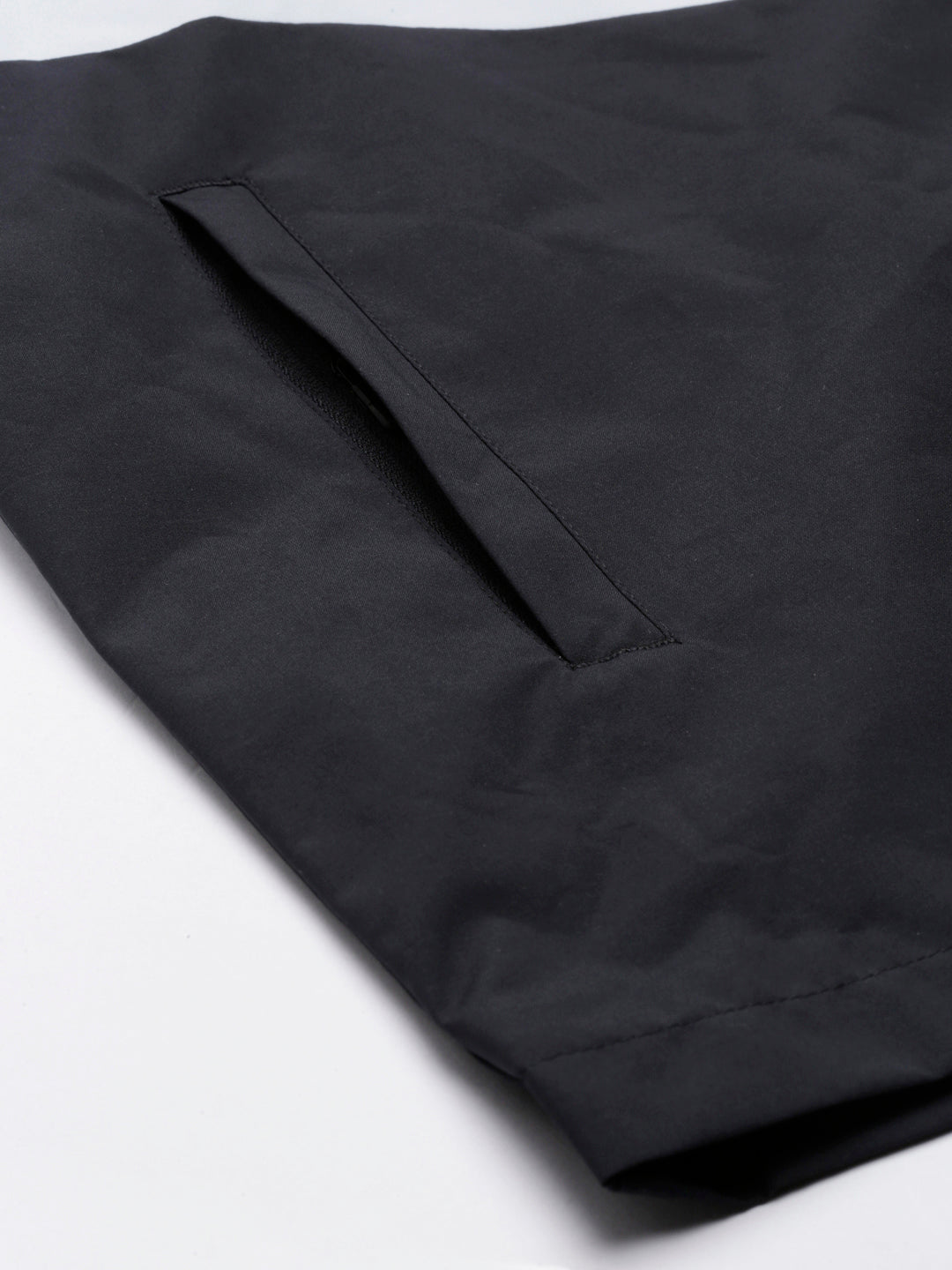 Xtep Men Training Double-layer Windbreaker Black & Cream Grey