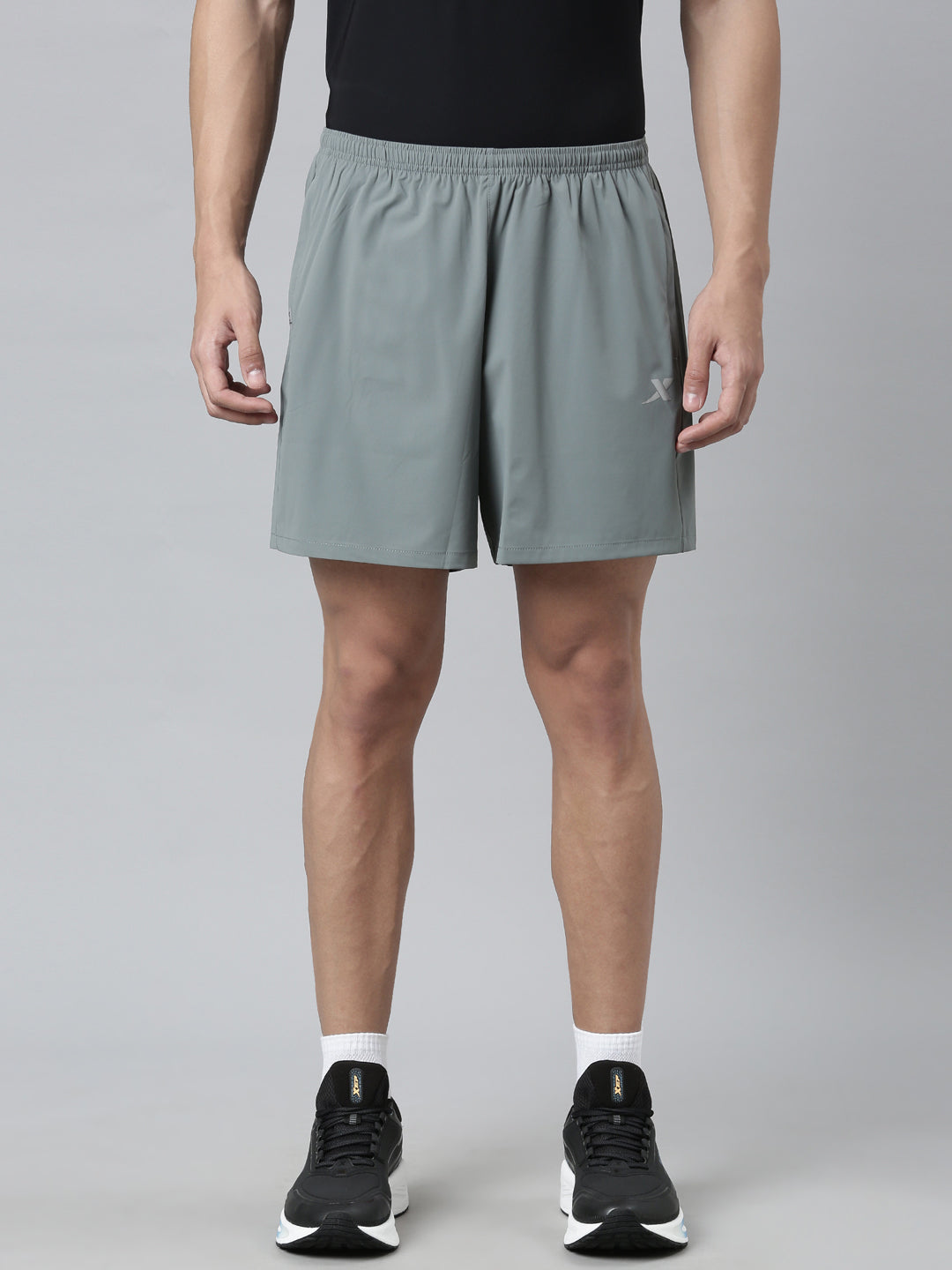 Xtep-Comfort Men Woven Shorts - Green / M