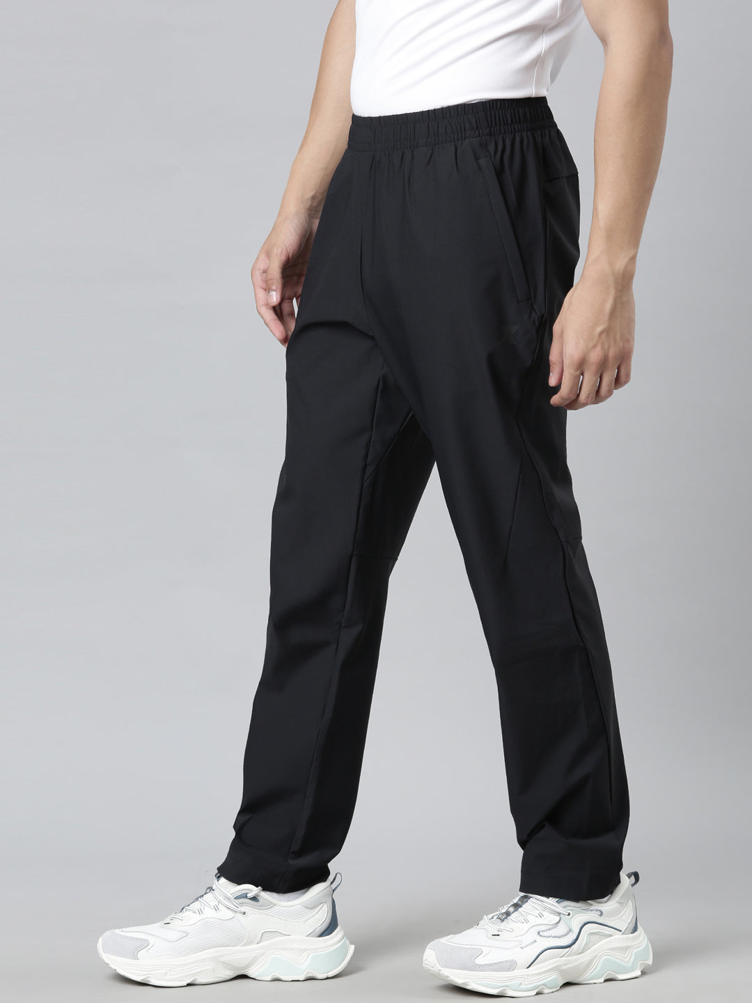 Xtep Men Training Woven Pants - Main Image