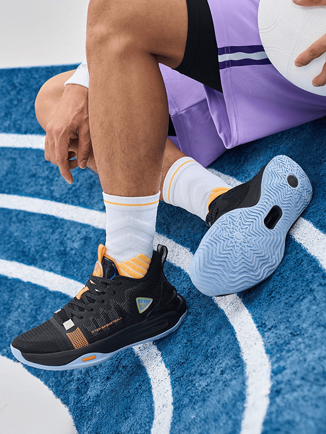 Xtep Feather Foam Basketball Shoes for Men