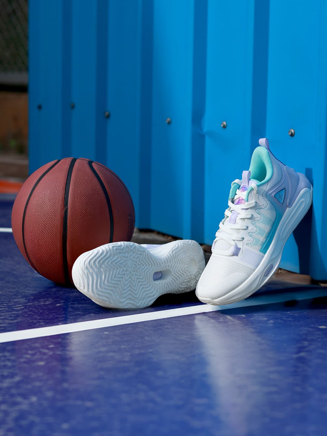 Xtep Dynamic Foam Basketball Shoes for Men - Main Image