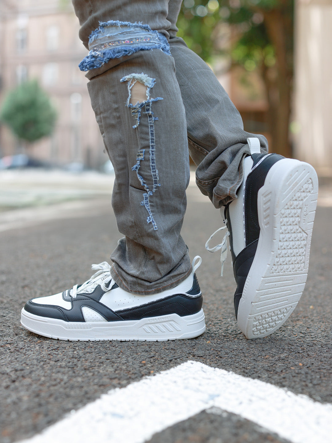 Xtep Men Skateboard Shoes