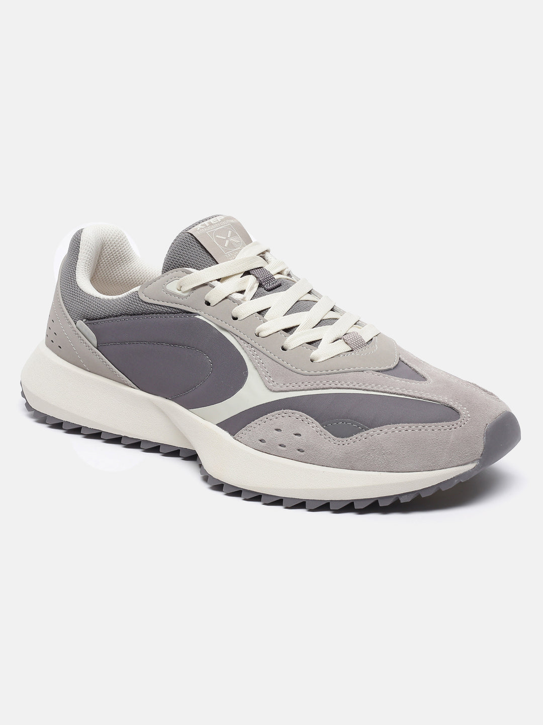 Xtep Men 70’s Retro Casual Shoes