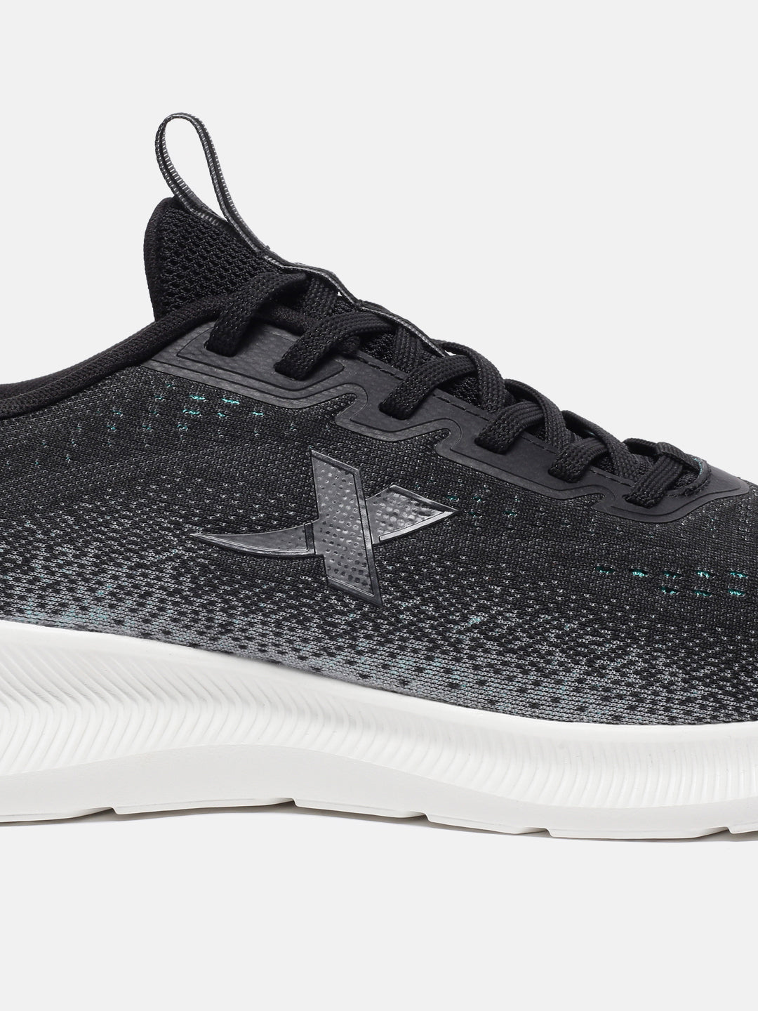 Xtep Men Feather Foam Running Shoes