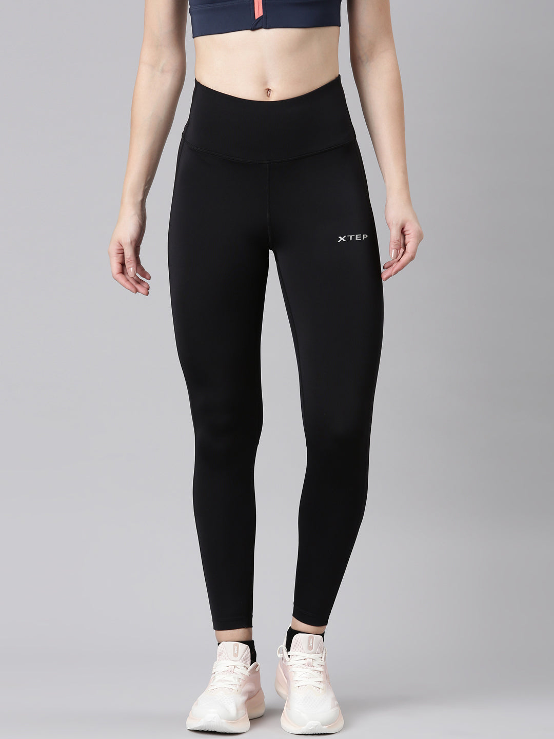 Xtep Women Training Athletic Leggings - Black / M