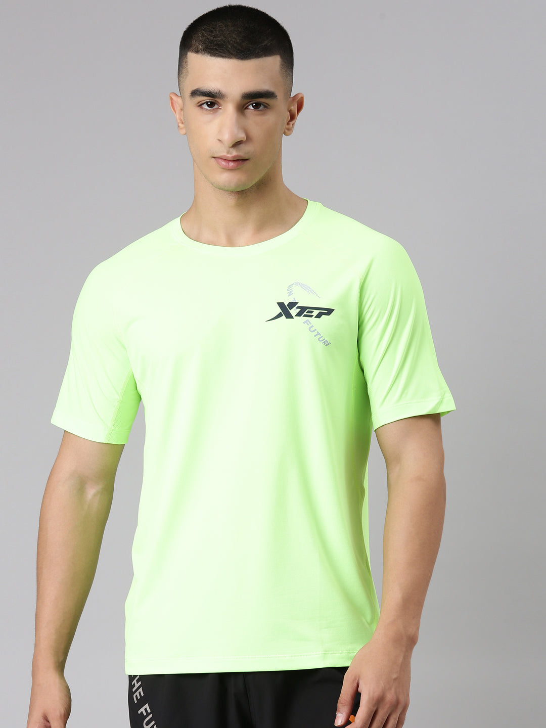 XTEP-tips Men Short-sleeve T-shirt - Leafy Green / S