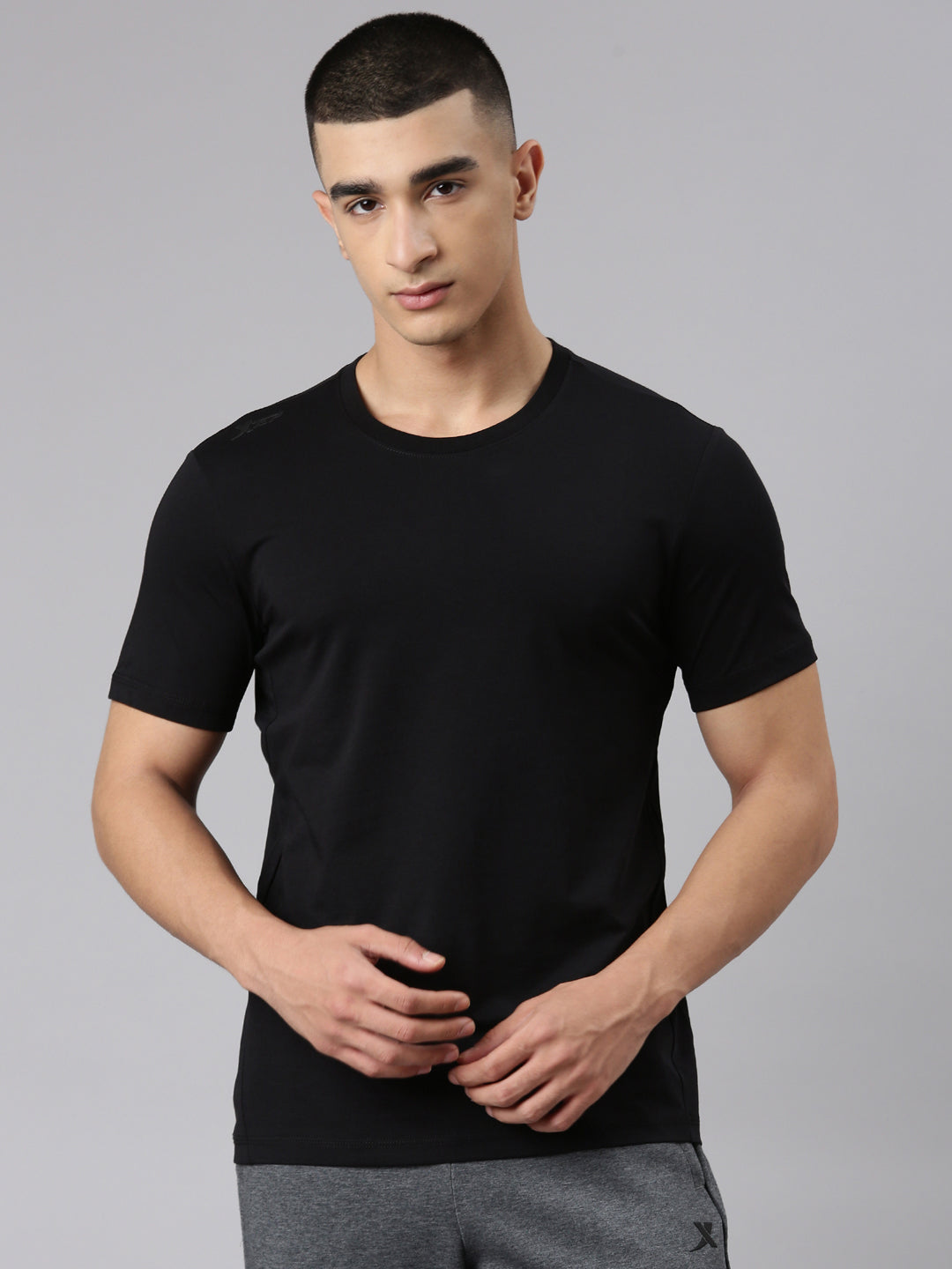 Xtep Men Training Short-sleeve T-shirt - Black / S