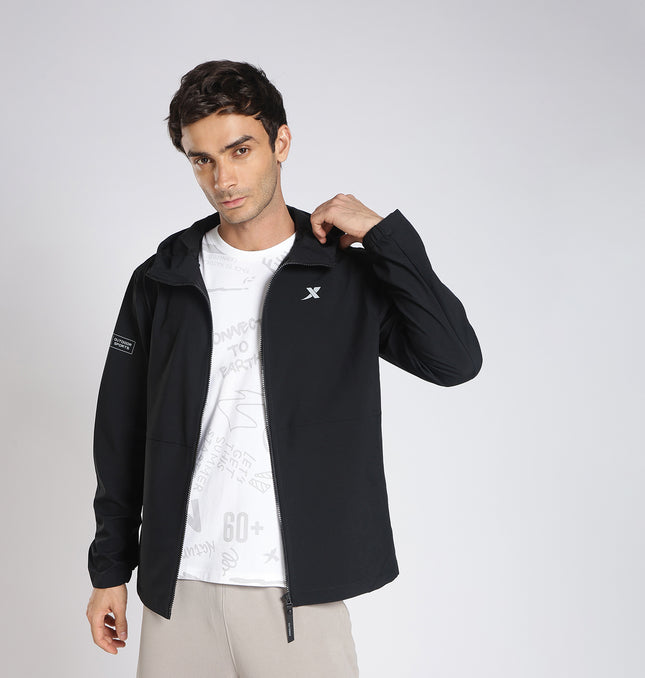 Xtep Men Hooded Windbreaker - Black / XS