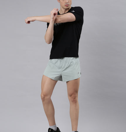 Xtep-Comfort Men Woven Shorts