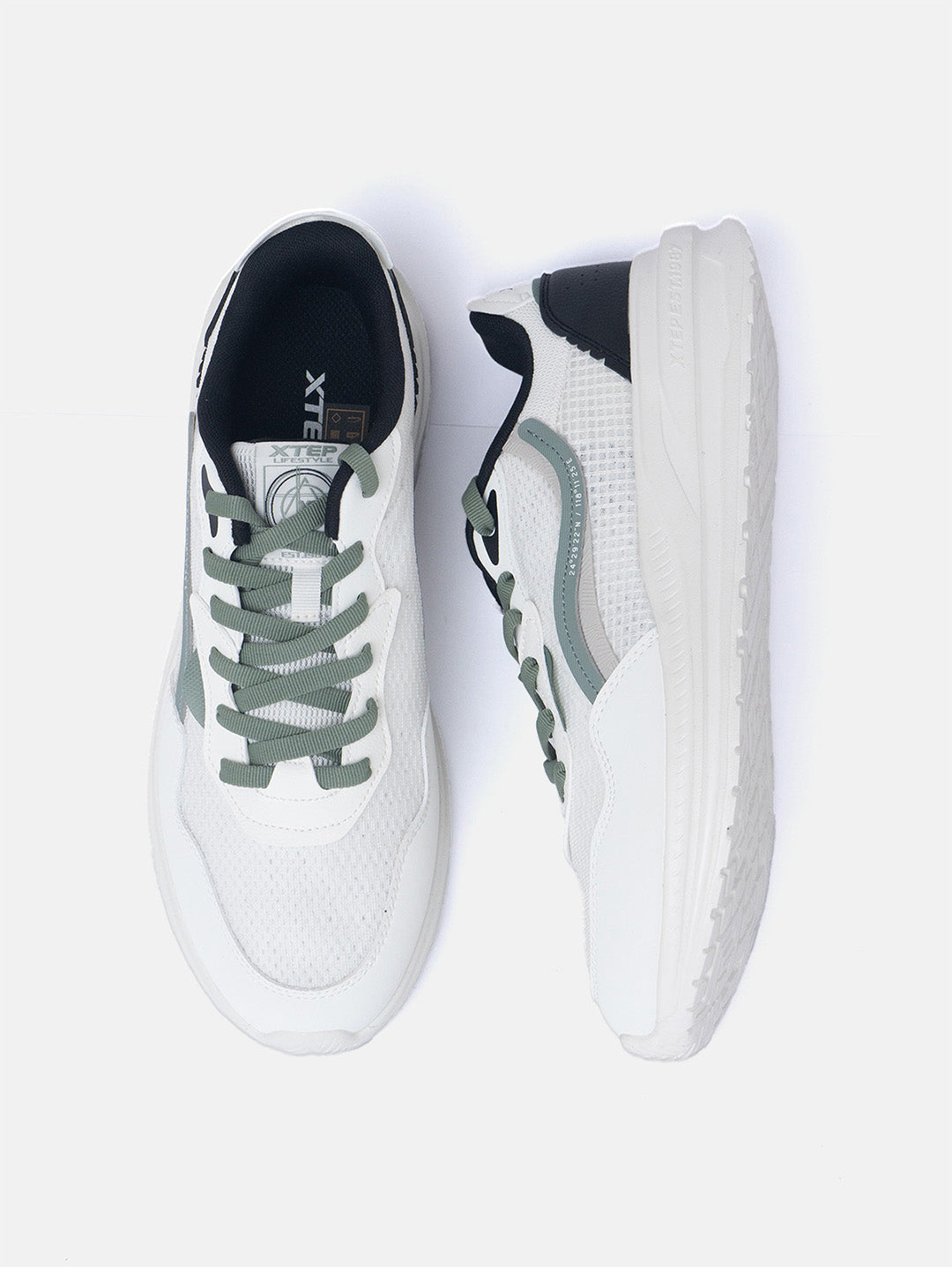 Xtep Men Urban Retro Sneakers