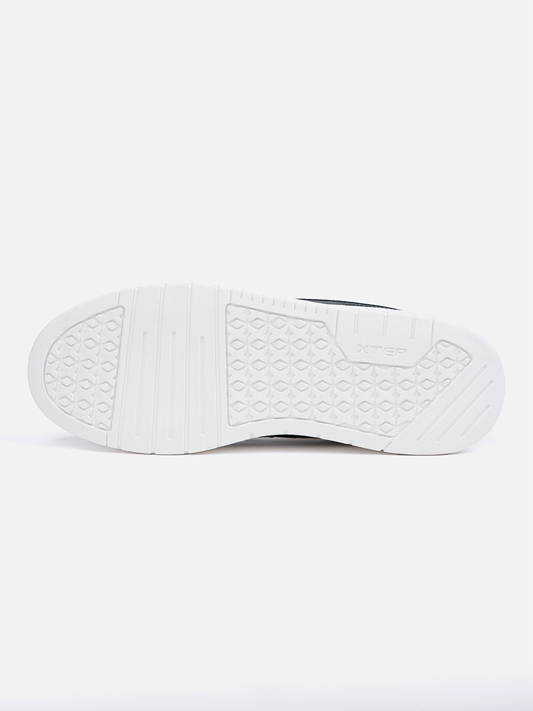 Xtep Men Skateboard Shoes
