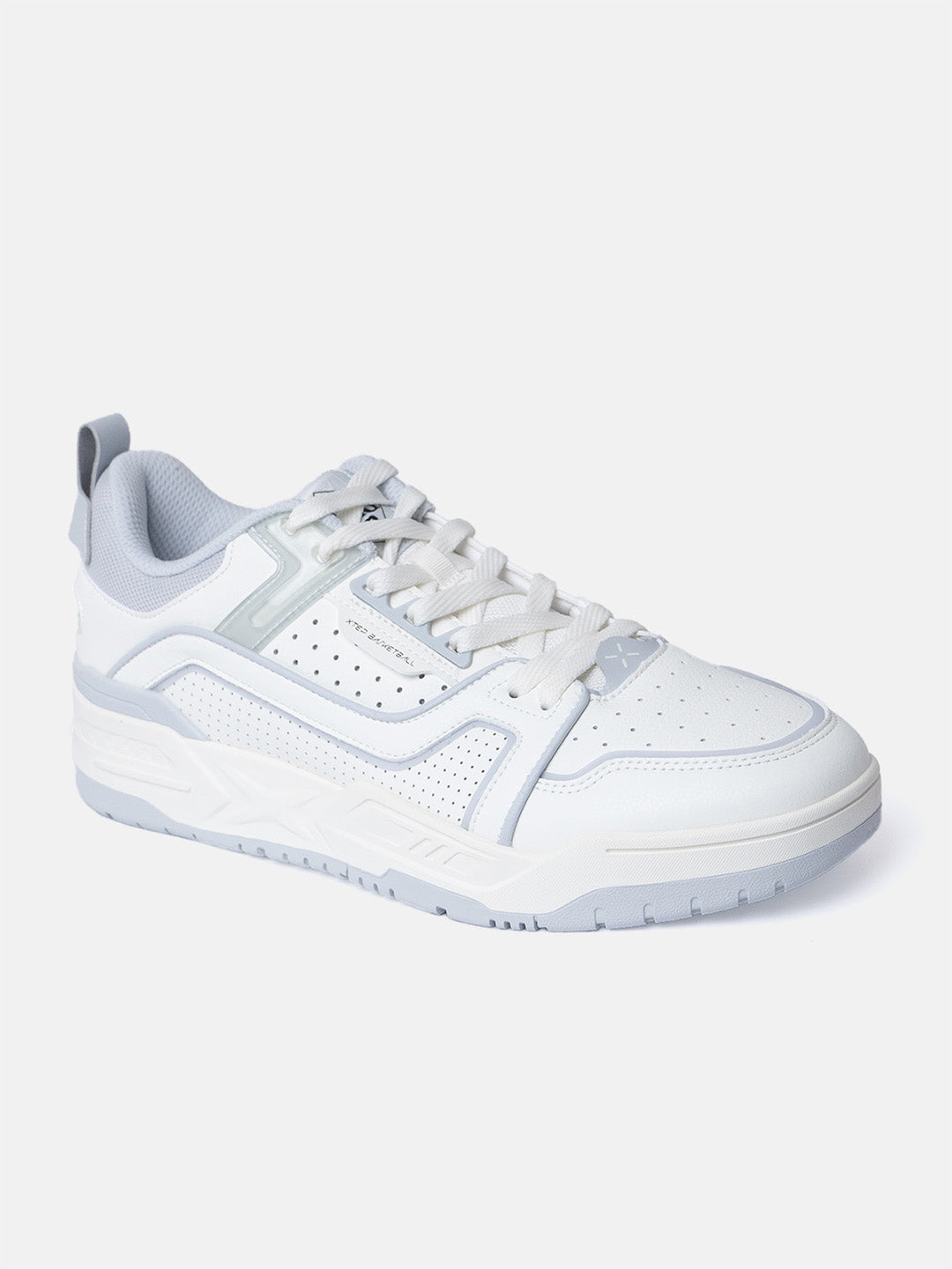Xtep Men Basketball Shoes